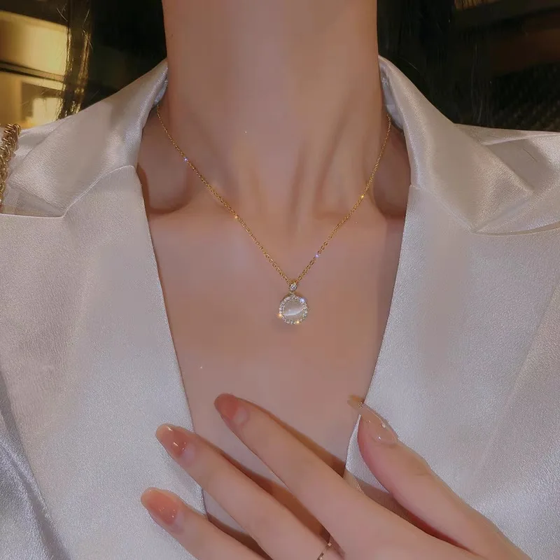 Fashion 18K gold earrings bracelet necklace ring moving rotating decompression jewelry set for wedding