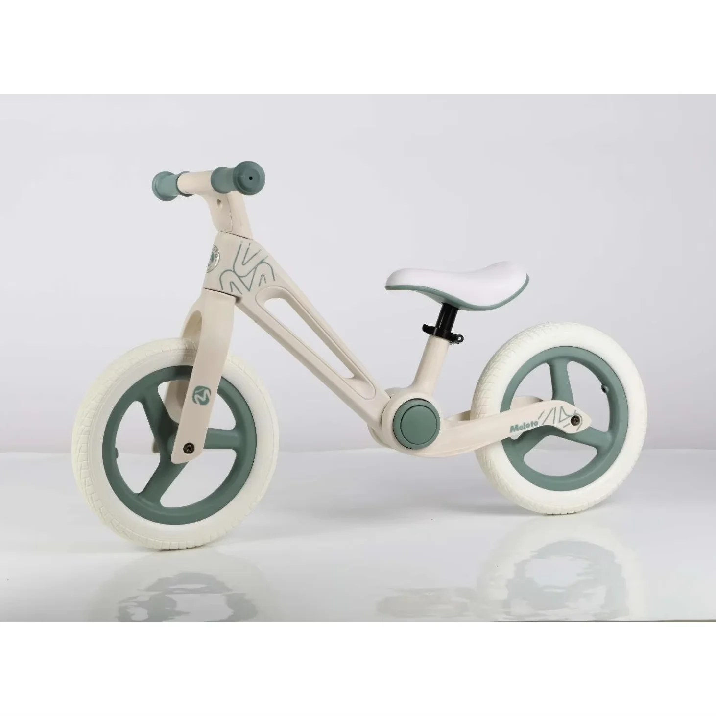 Children Riding Cycle Kids balance Bike 2-in-1 Baby Walker No Pedals Nylon Foldable Push Bike For Toddler 12 Inch Race Toddler