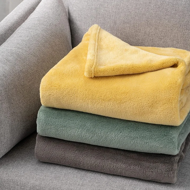 microfiber throw fleece bed blanket cheap wholesale solid color flannel blanket warm winter blankets