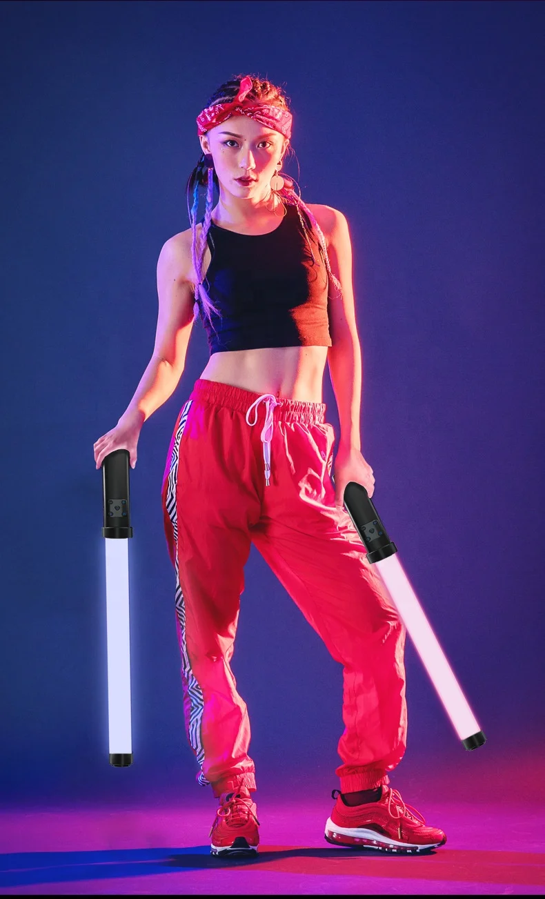 Biumart Handheld Fill Lamp High Color Rendering Dual Color Mode Professional Portable Photography Light RGB Fill Light Stick