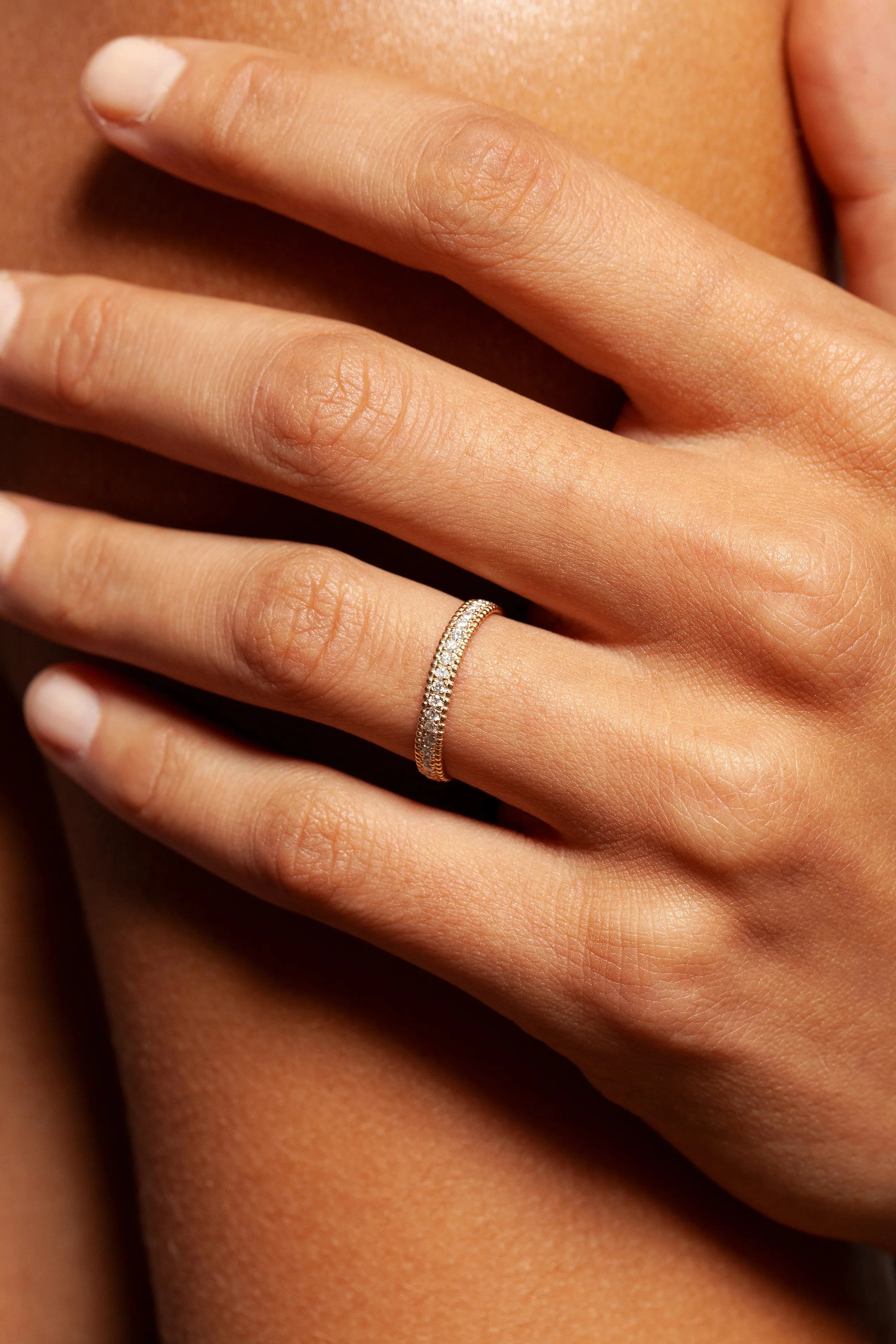 VLOVE European and American Fashion Minimalist Small Ball Micro Set Diamond Ring 14k & 18k Single Diamond Domed Ring