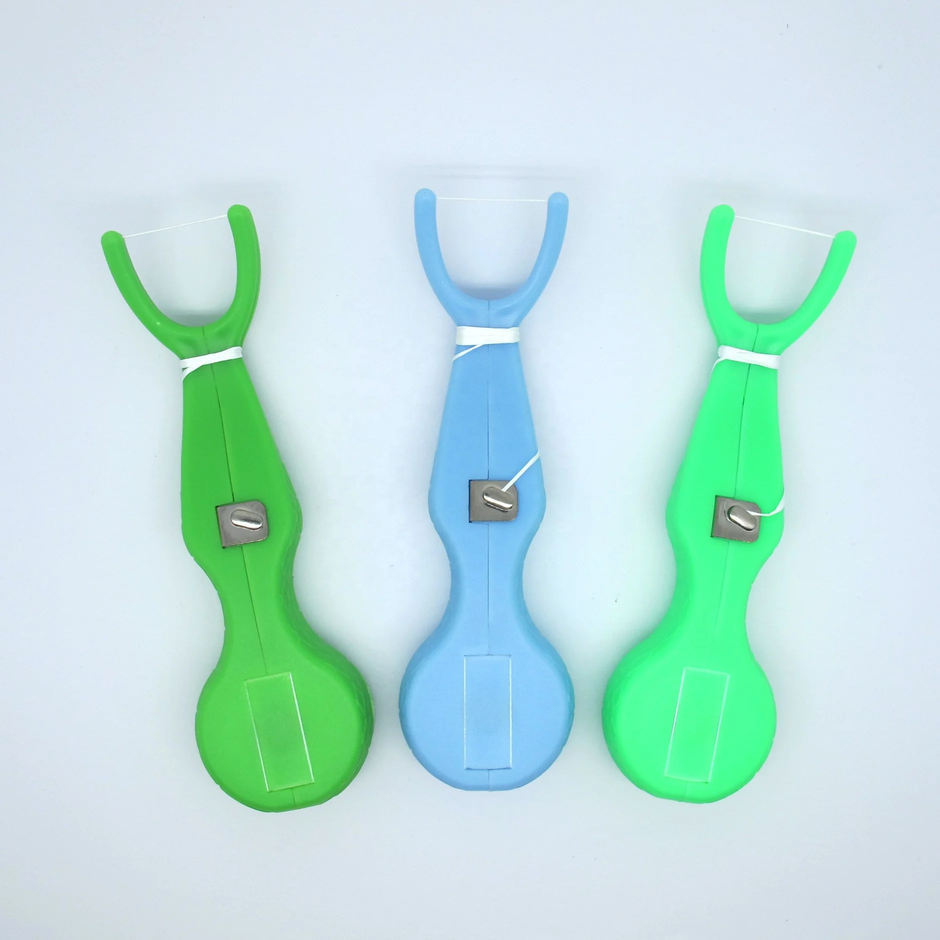 Portable replaceable dental floss reusable dental floss holder with 30m  waxed flavored dental floss set