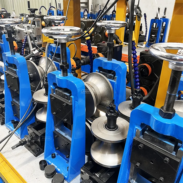 high quality Building Materials Steel Pipe Making Machine / Tube Mill round steel tube production line