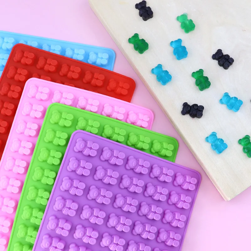 45/50 Cavity Silicone Gummy Moulds Mini Bear Jelly Molds 5ML Dropper BPA Free