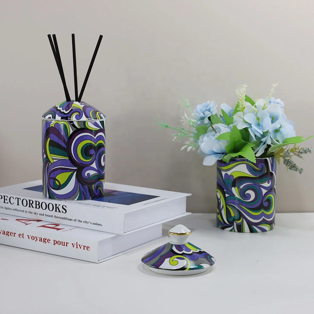 Custom Pattern Ceramic Jar Soy Wax Rose Scented Candle With Gift Box In Candle Holder Decorative