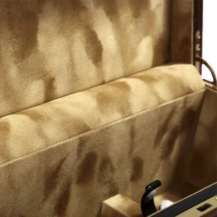 
Factory OEM High gloss Lacquer Handmade Wood Whiskey Wine Box With Fluffy Lining 