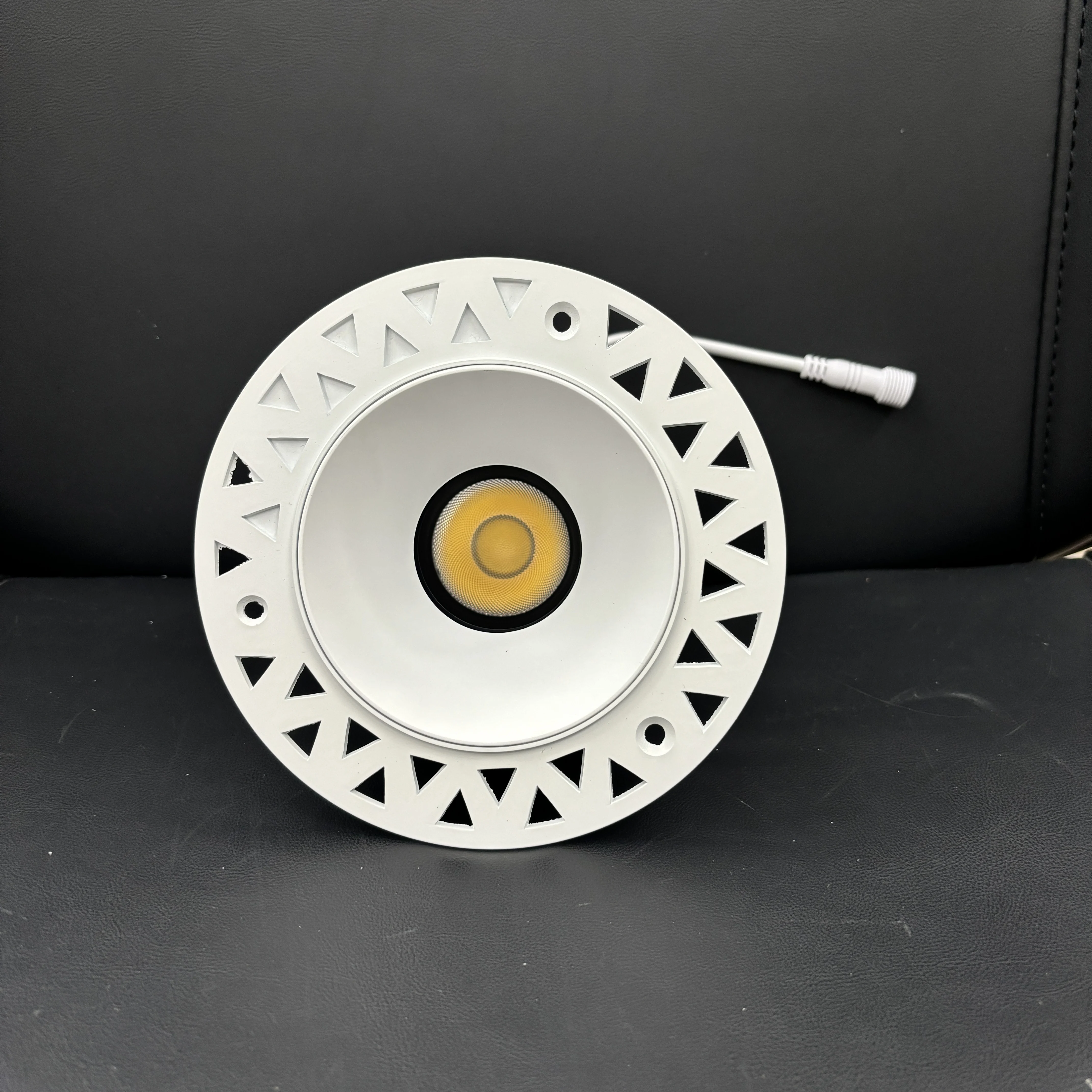 Светодиод 4 дюйма 20 Вт ETL ES fcc driver sand white reflector cri90 угол 15 ° 24 36 алюминиевый радиатор