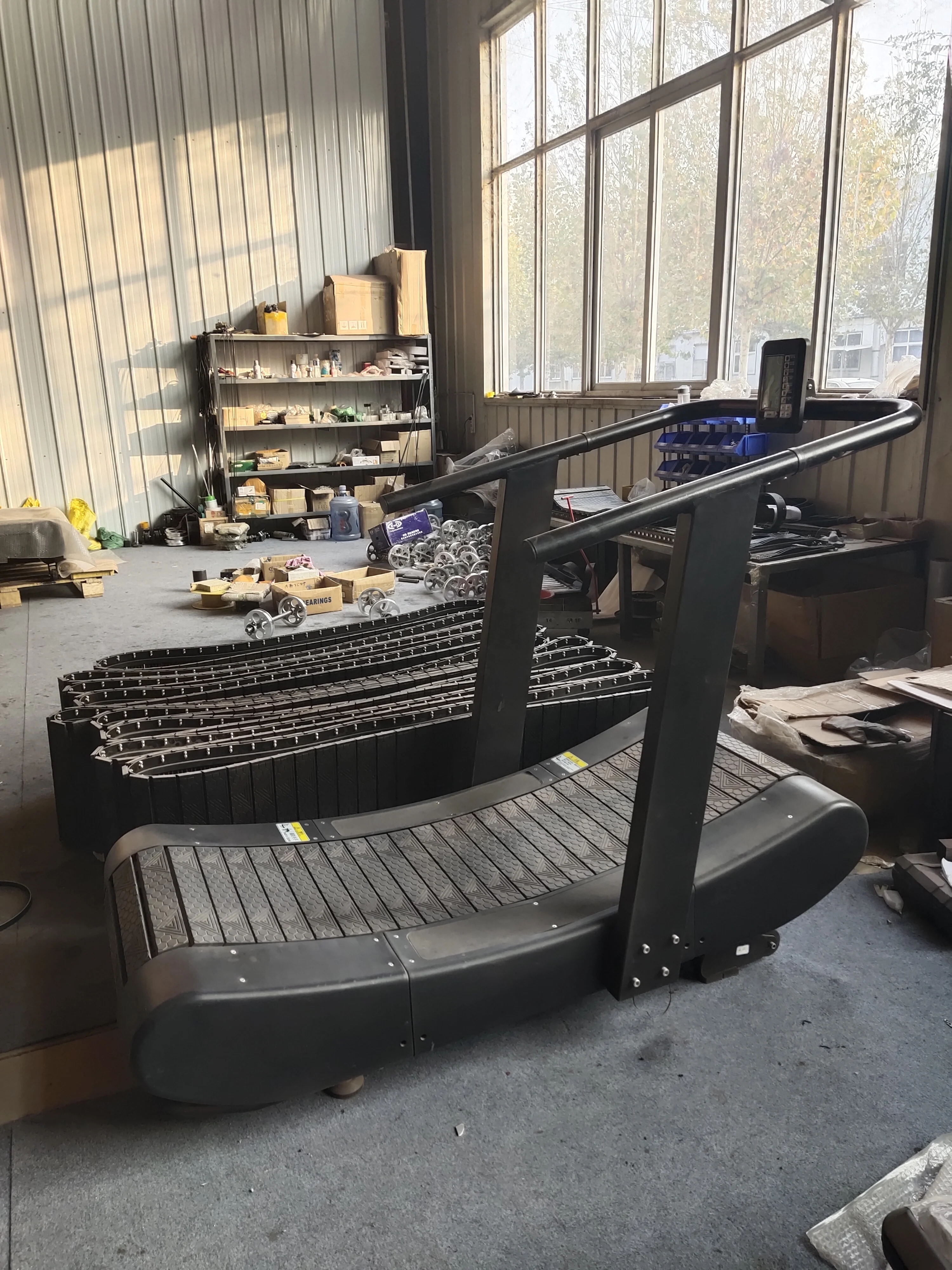 Good Quality Aluminum Running Board Self-generating Electric Curve Treadmill