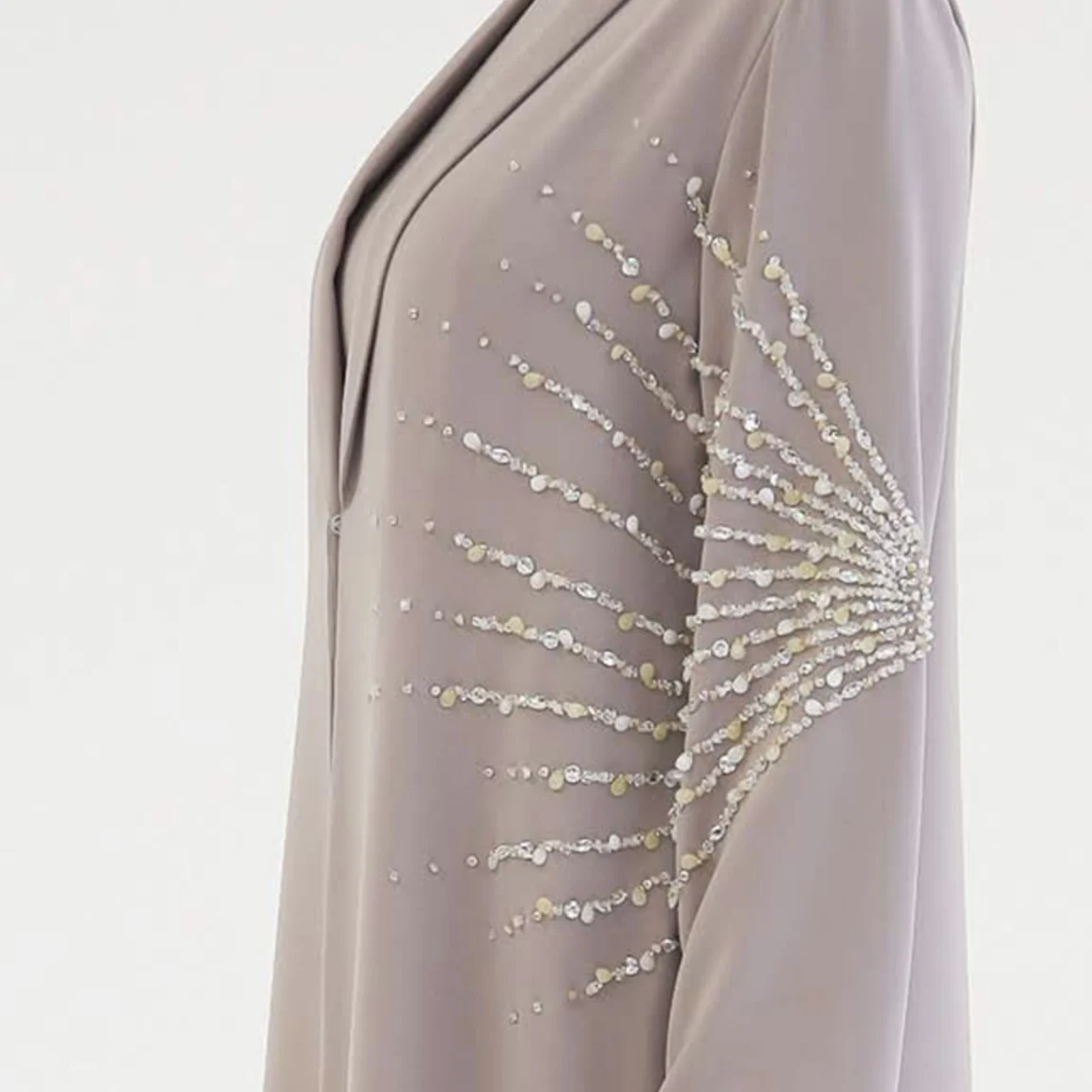 2023 New Modest Elegant Embroidery Sequins Islamic  Latest Islamic Long Sleeve Abaya Dubai design
