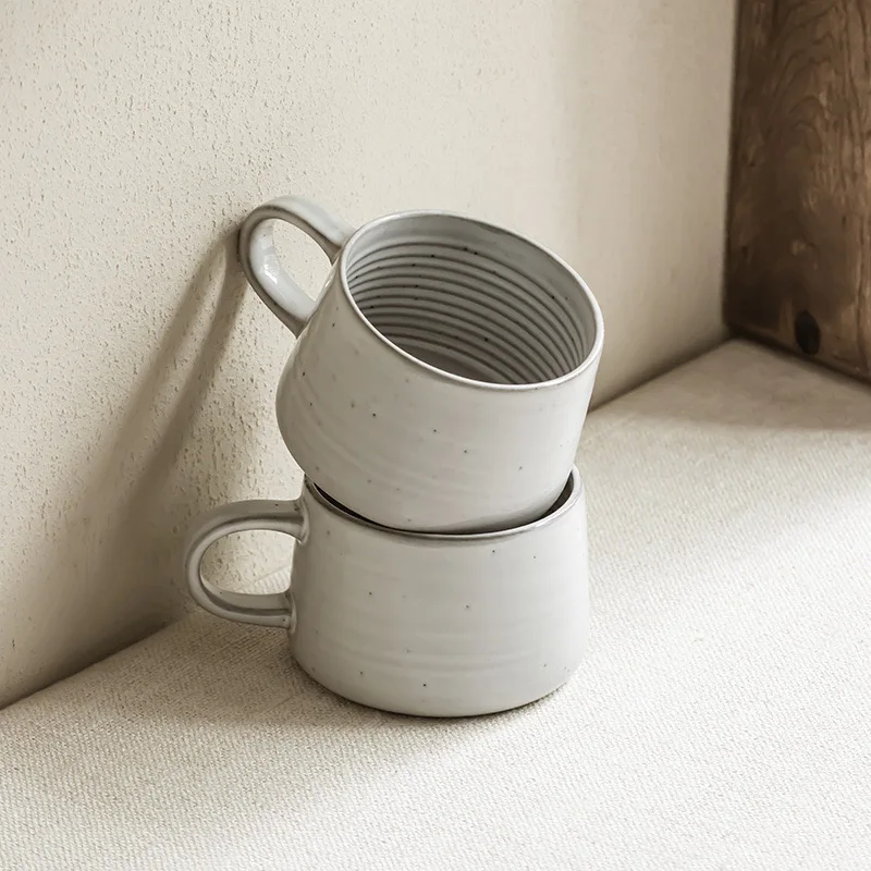 Пользовательские простой черный белый серый дизайн кофейная кружка 350 мл 14 унций Керамическая