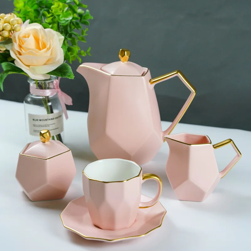 Hot Sale English Style Coffee Set Porcelain Cup and Saucer Sets Royal Gold Rim 15 pcs Pink Porcelain Tea Sets