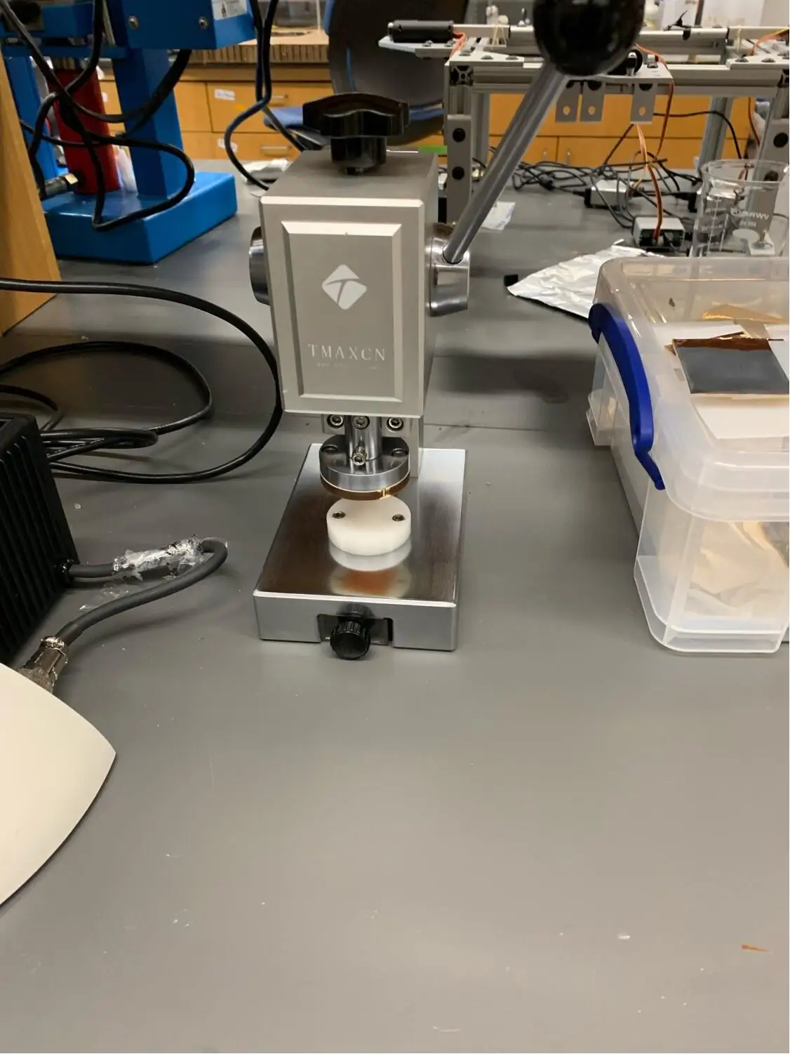 Button Cell Punching Coin Cell Crimper And Disc Cutter  for Electrode Press and Separator