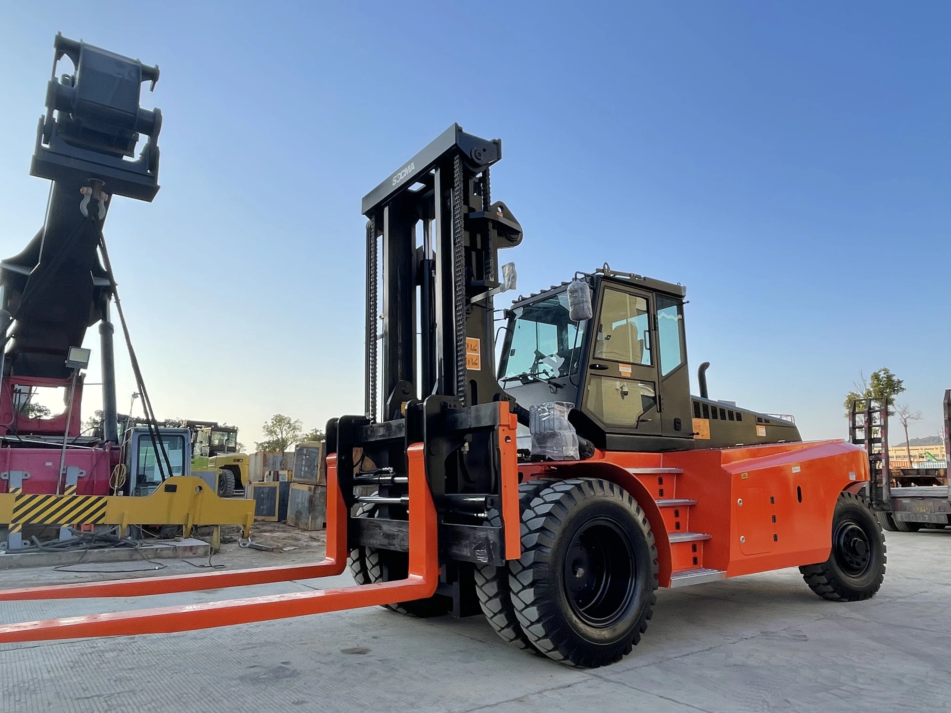 HELI brand new forklift CPCD160 heli 16tons forklift spare parts for warehouse transportation for hot sale