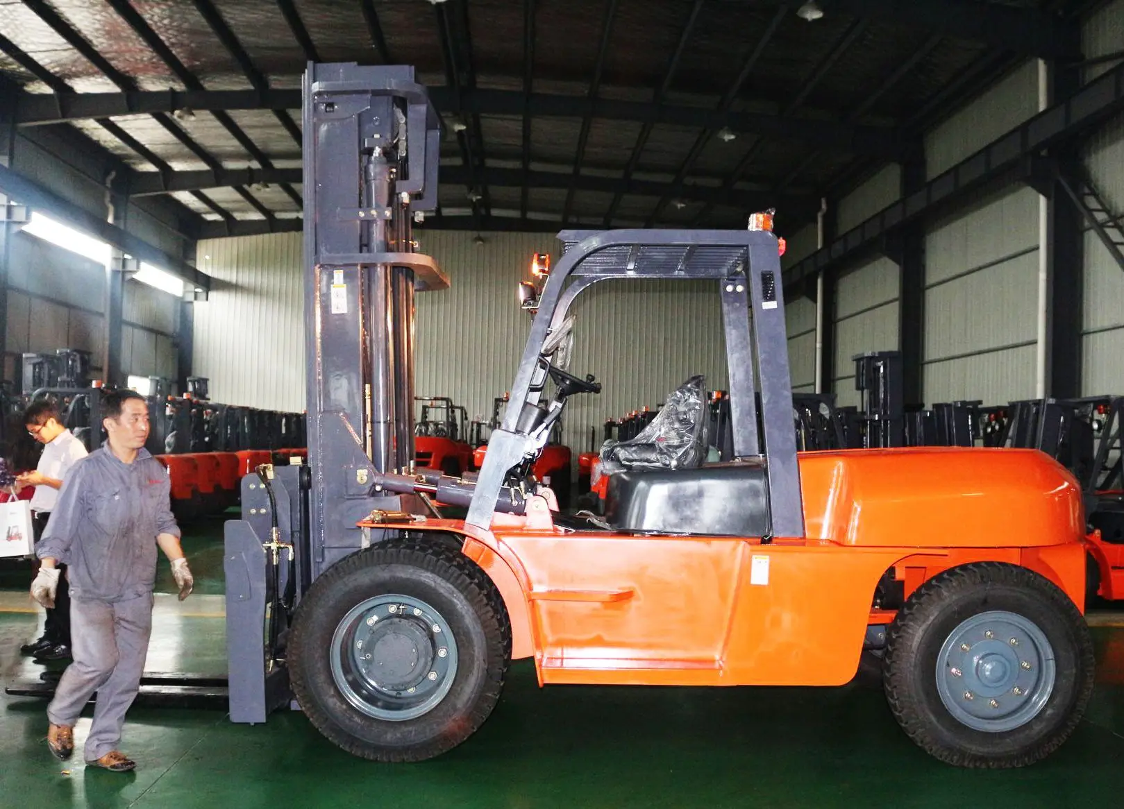 New heavy 12 ton side shifter forklift /new toyota engine diesel forklift price