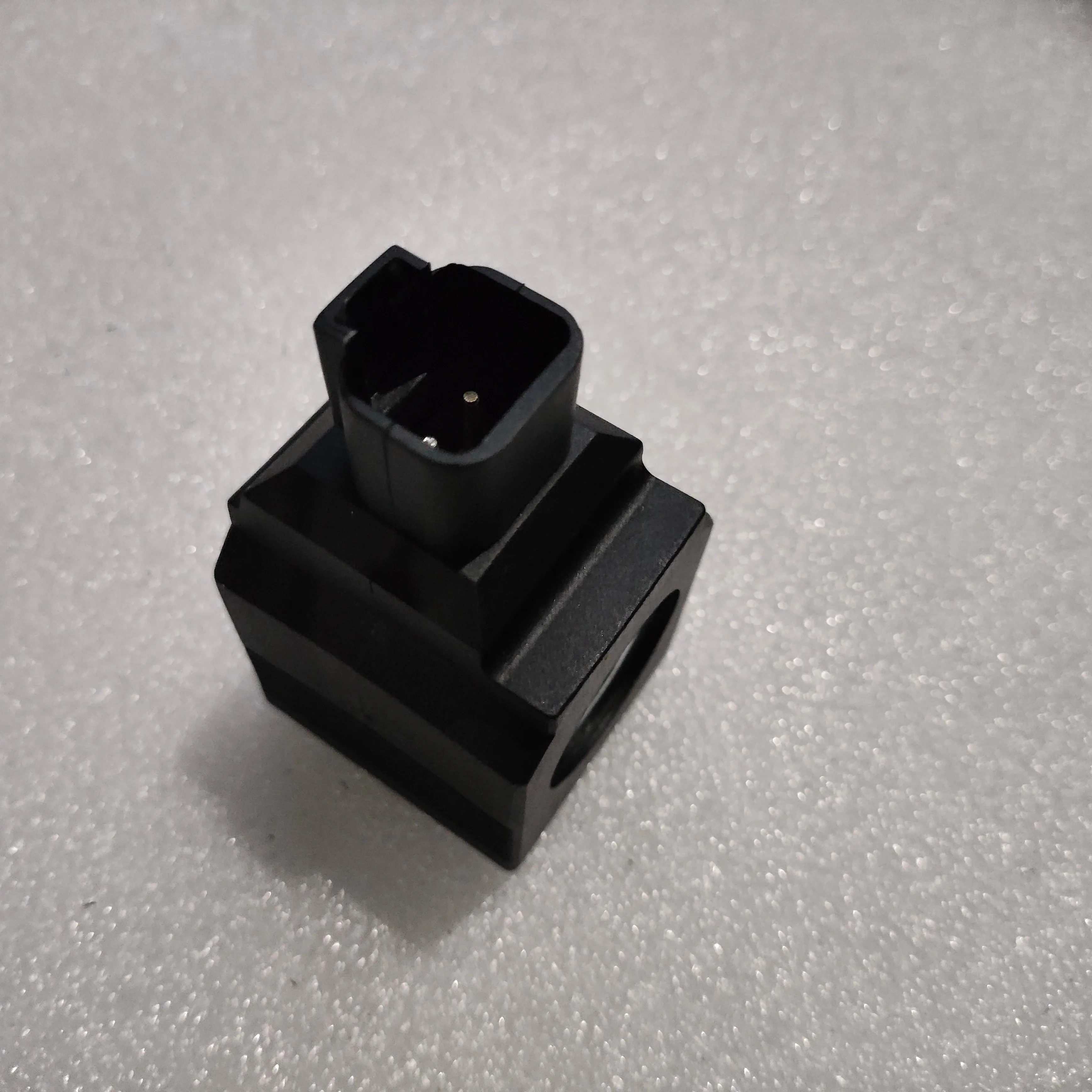 Honour Time Excavator electric parts 25220555 JS200 13MM Electromagnetic Coil 12V