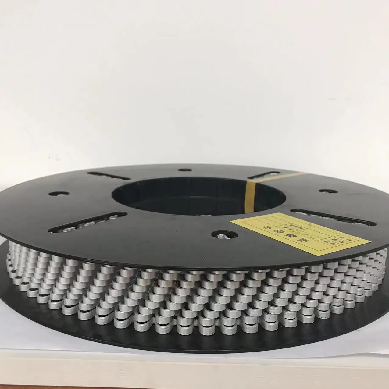 M07/150 Great wall shaped sausage R clip