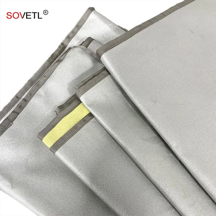 Supply High Temperature Fire Resistant Fabric Heat Insulation Compound Aramid Silver Coated Fabric