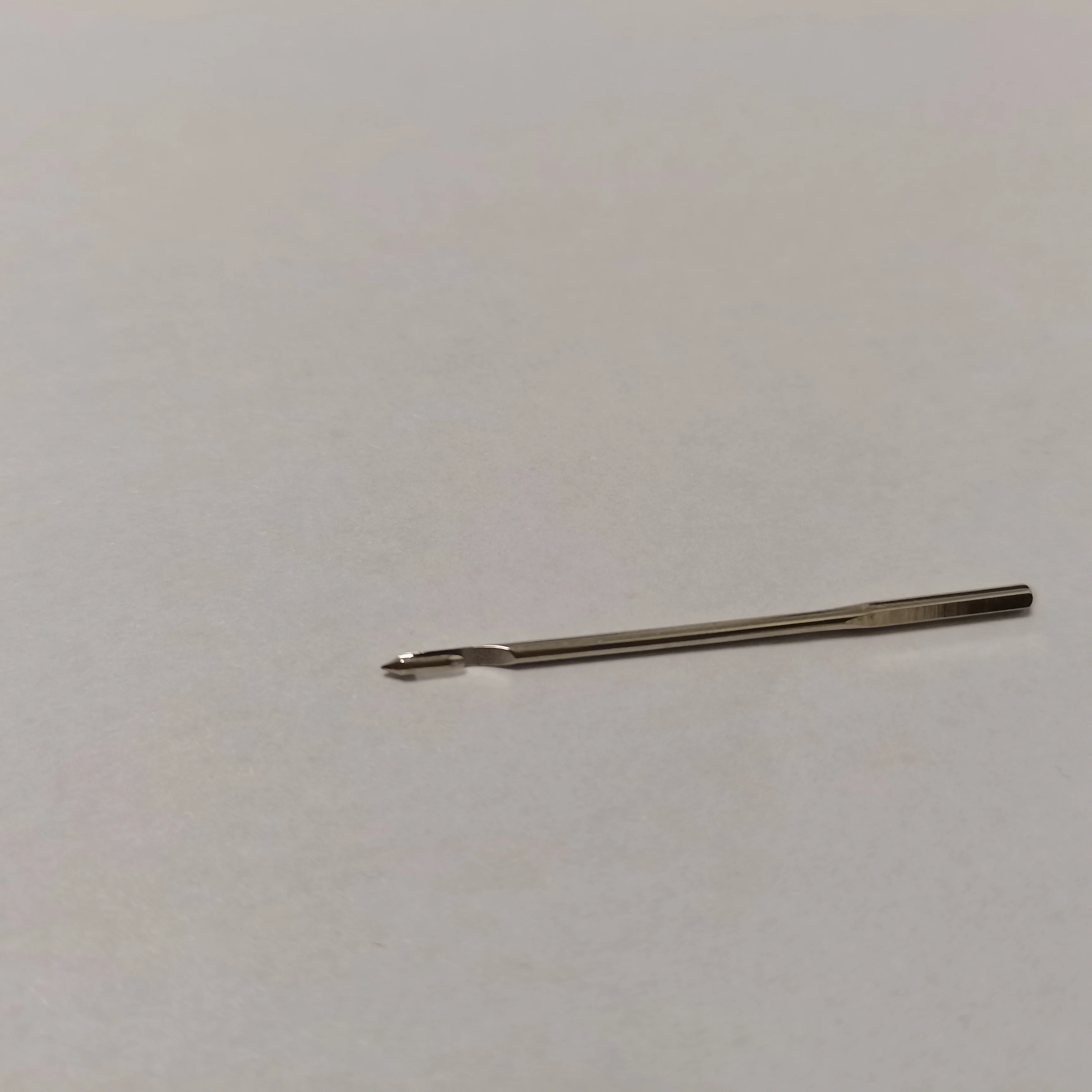 Made in China, suitable for automatic sewing machine parts, staple and crochet