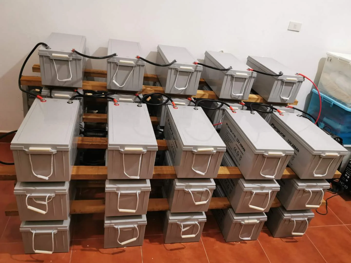 Factory Offer Sealed Lead Acid Battery Deep Cycle Gel Battery 12v 50ah 65ah 100ah 150ah 200ah 250ah