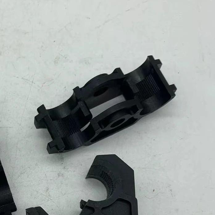 HIGH QUALITY TEXTILE MACHINERY SPARE PARTS  RING SPINNING MACHINE RIETER PRESSURE SADDLE