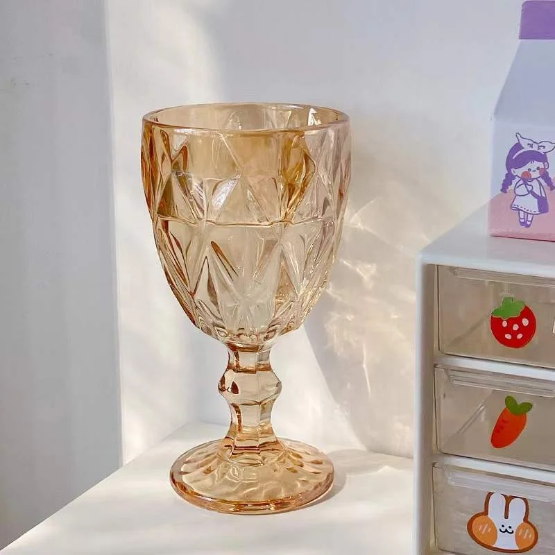 Wholesale Fancy Colored Red Wine Glass Goblet Toasting Stemware Glass Champagne Glassware