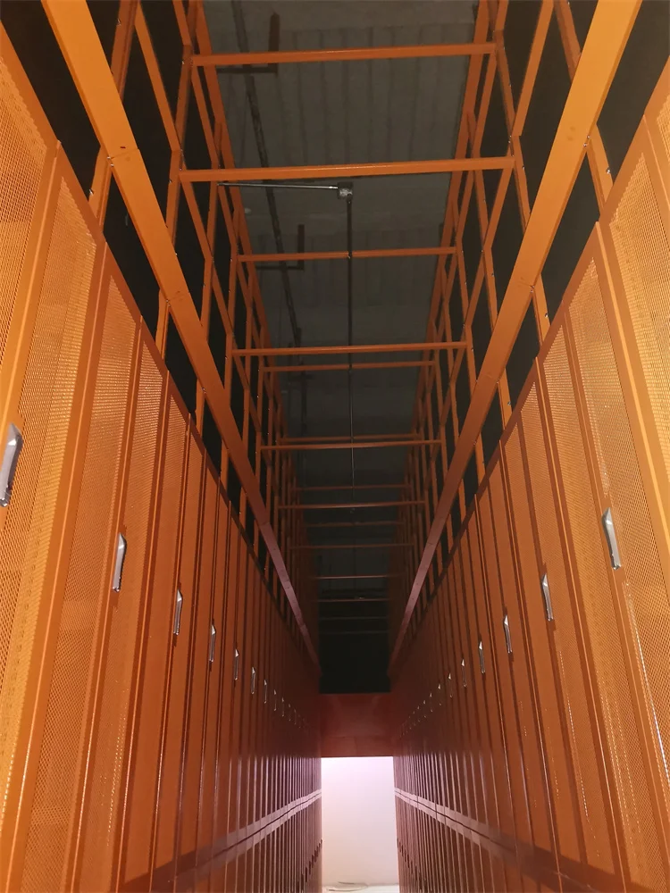 Manufacturers Cold And Hot Aisle Containment Cabinet