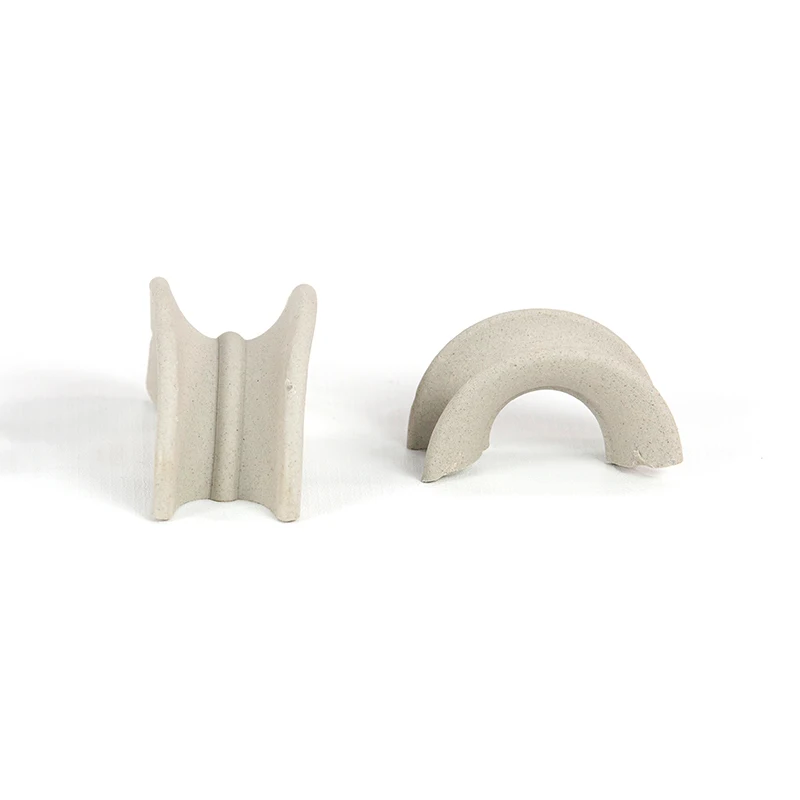 Промышленная башня, случайная упаковка, керамическое седло Intalox, кольцо для сушки