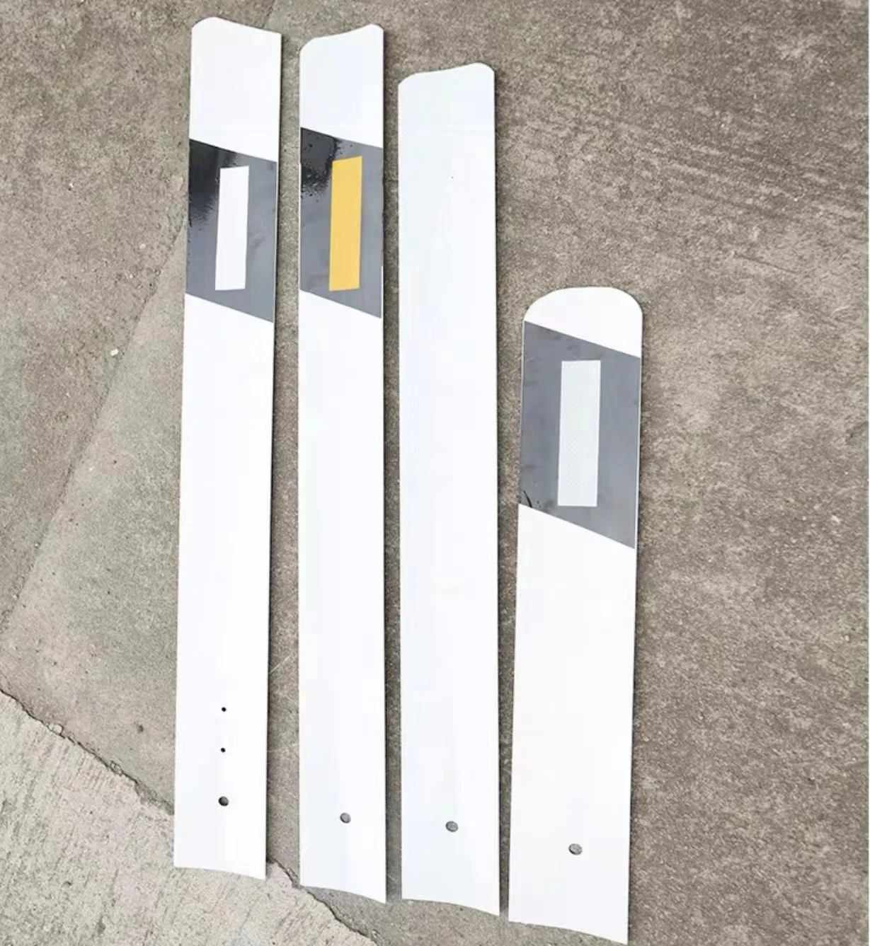 Custom Made Traffic PVC Flexible Reflective Warning delineator post road delineators