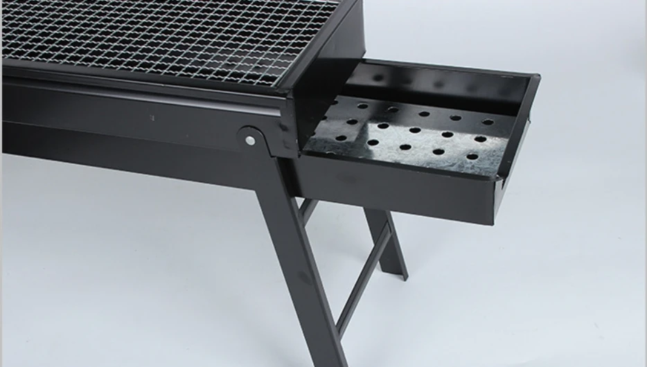 Factory wholesales multiple functions portable charcoal Grills outdoor indoor family activity party BBQ grill for camping party