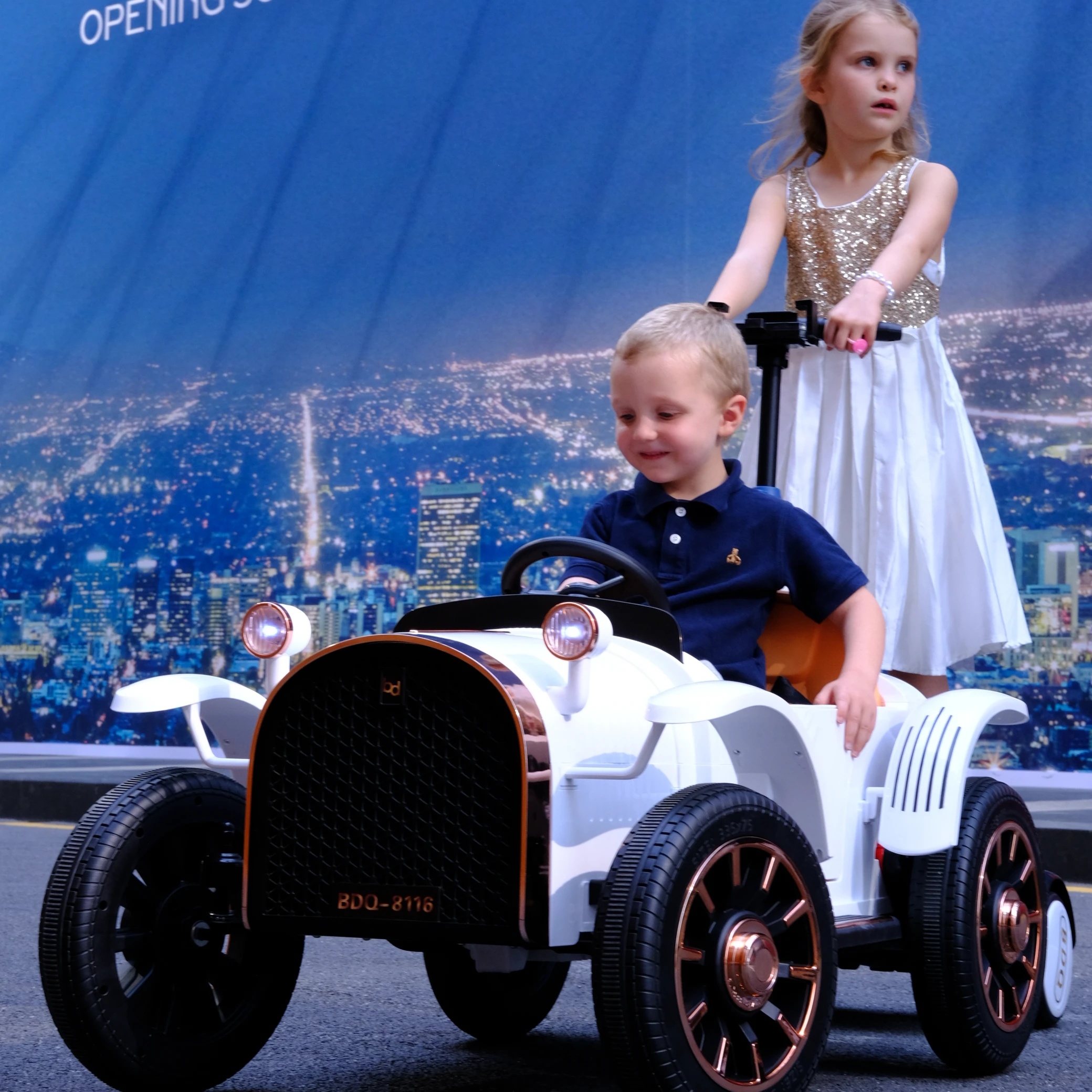 Hot Sales Factory Price Children Ride On Car 12V Parent-child Car 4 Motor Powered Wheel