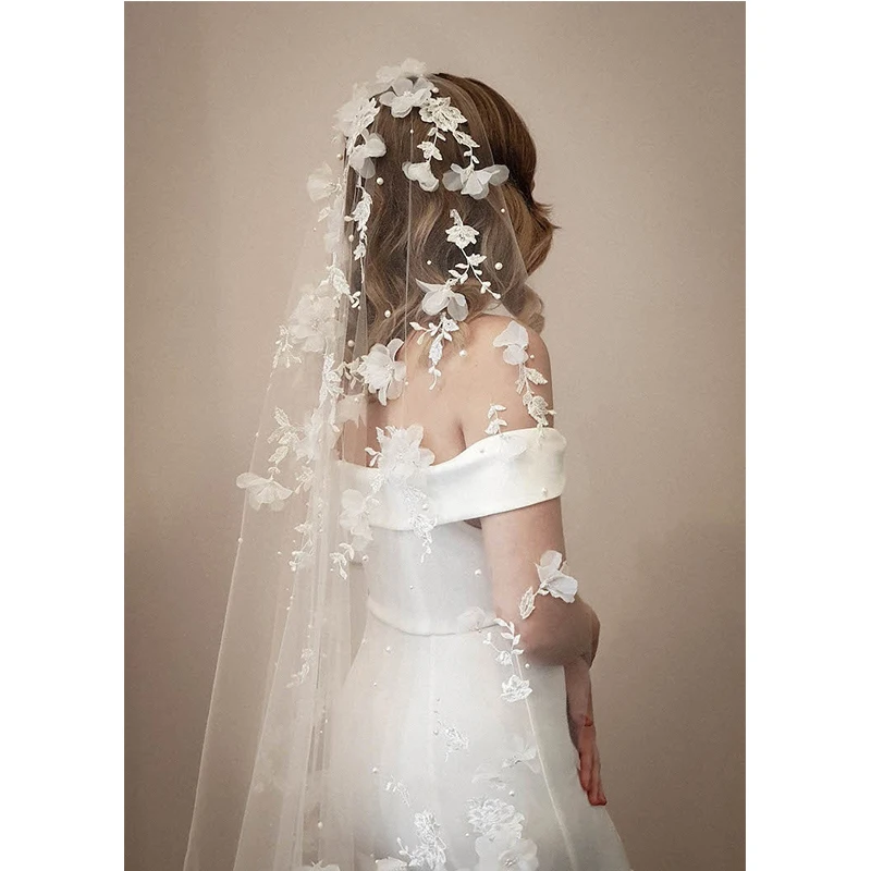 2022  3D Lace flowers applique pearls beading One Layer  White long Wedding bridal Veils