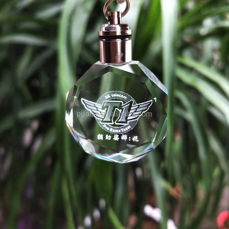 Customized 3D laser engraved car logo LED light Crystal key chain key ring promotional gift