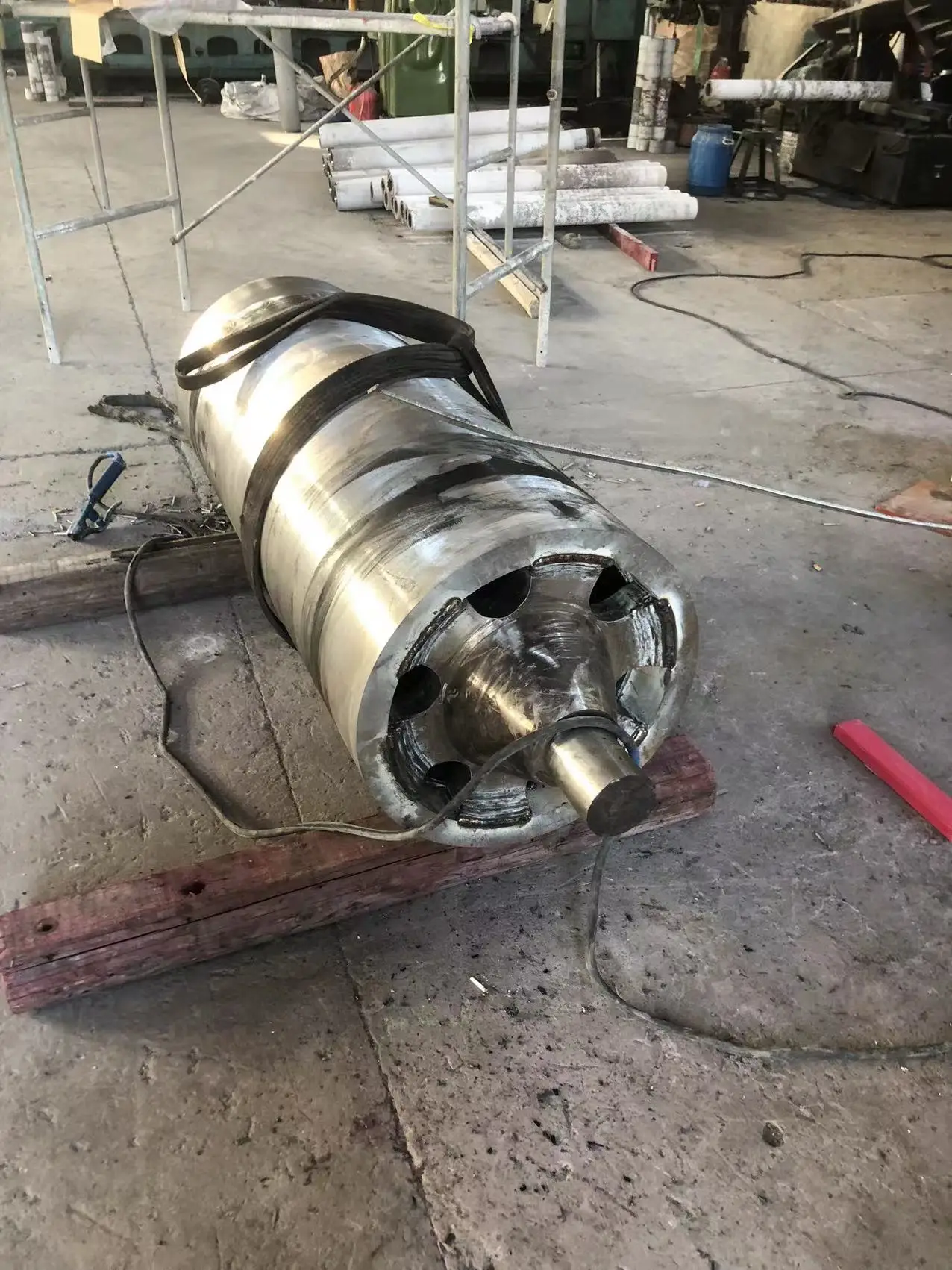 Hengzhong Heavy Industry 304 06Cr19Ni10 submerged roll accessories manufacturers multi-purpose centrifugal casting roll durable