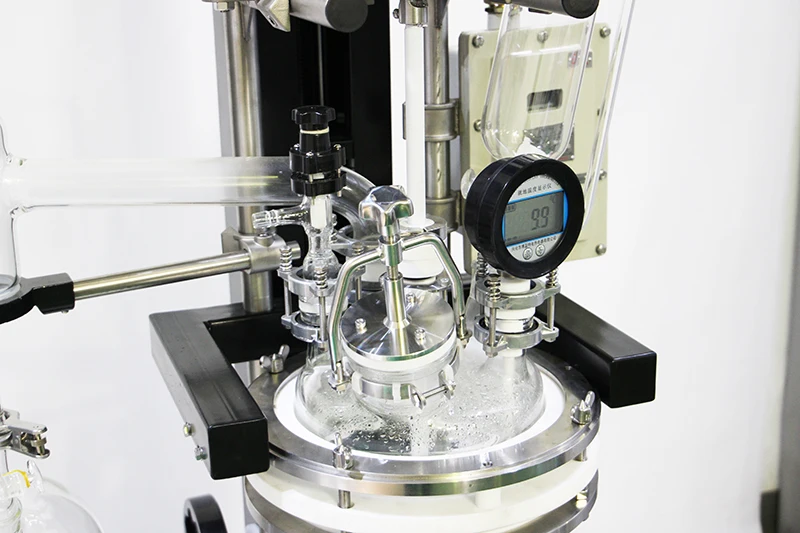 Lab Lifted   chemglass glass jacketed reactor herbal extracts 10L