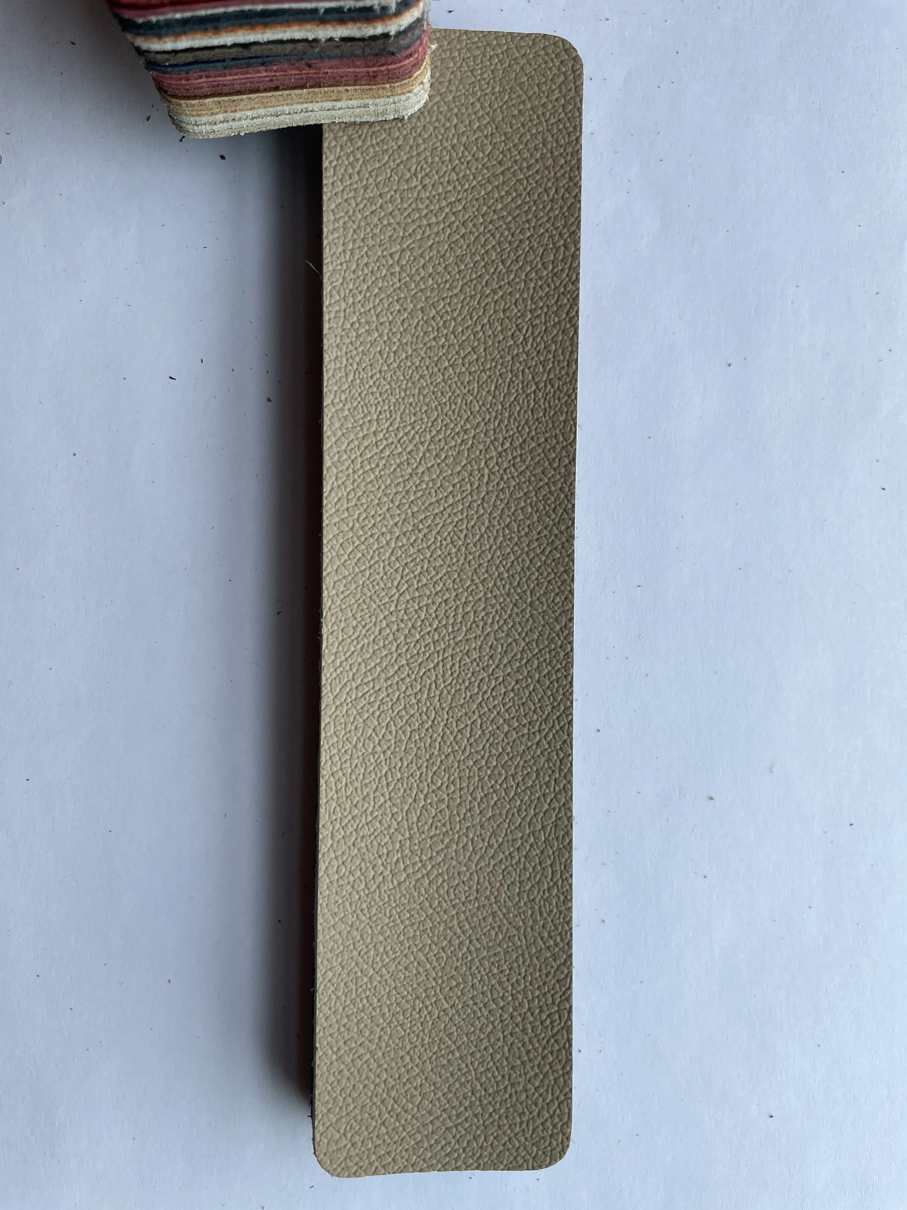 Plush Suede Leather Soft Touch Material Breathable Stain Resistant Napped Texture Genuine Leather for Garment Lining