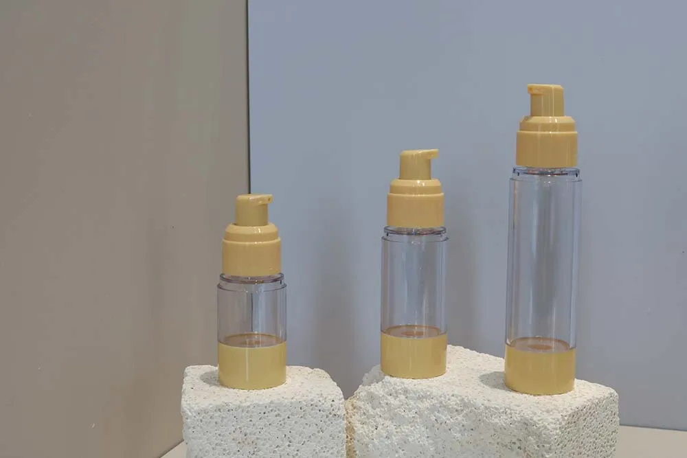 High quality cosmetic packing bottles airless bottle pump cylinder unique refill glass airless bottle