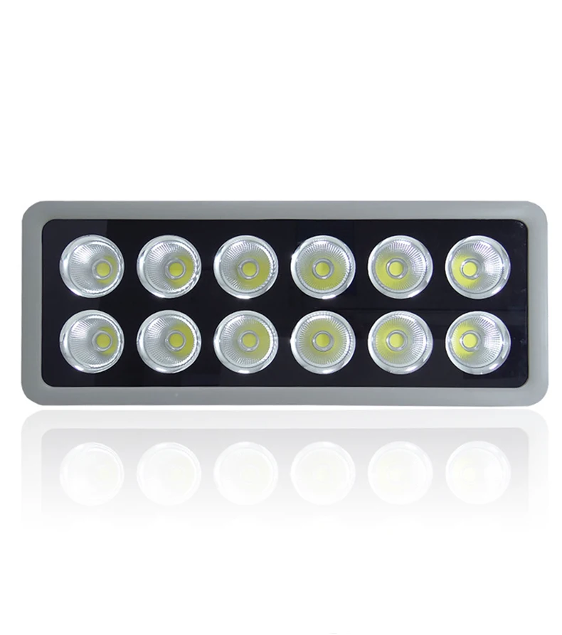 Outside Led Reflector Solar Hotel Facade Ip67 Led Solar Floodlights