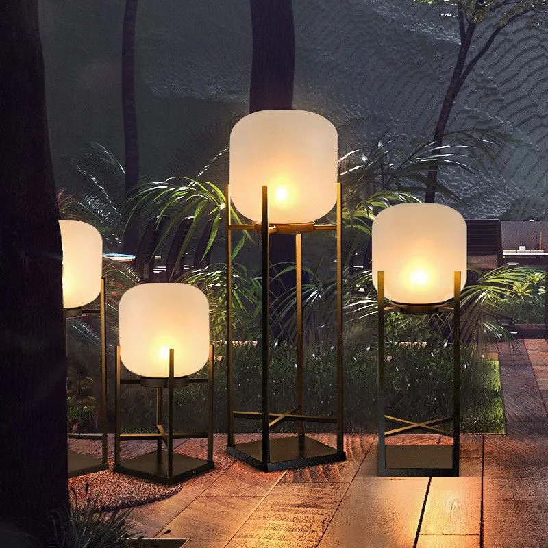 Hot Selling Courtyard Villa Garden Landscape Solar  LED Modern Stainless Steel Simple Outdoor Lawn Light garden decorative lamp