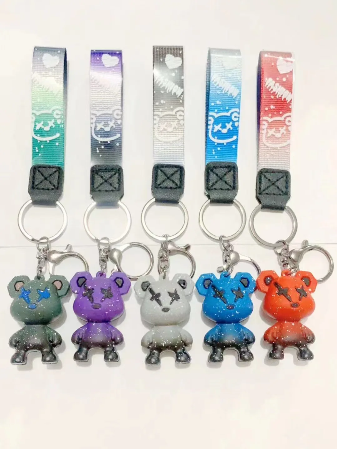 Cartoon PVC chameleon gradient bear keychain cute trendy fashion car key chain couple pendant