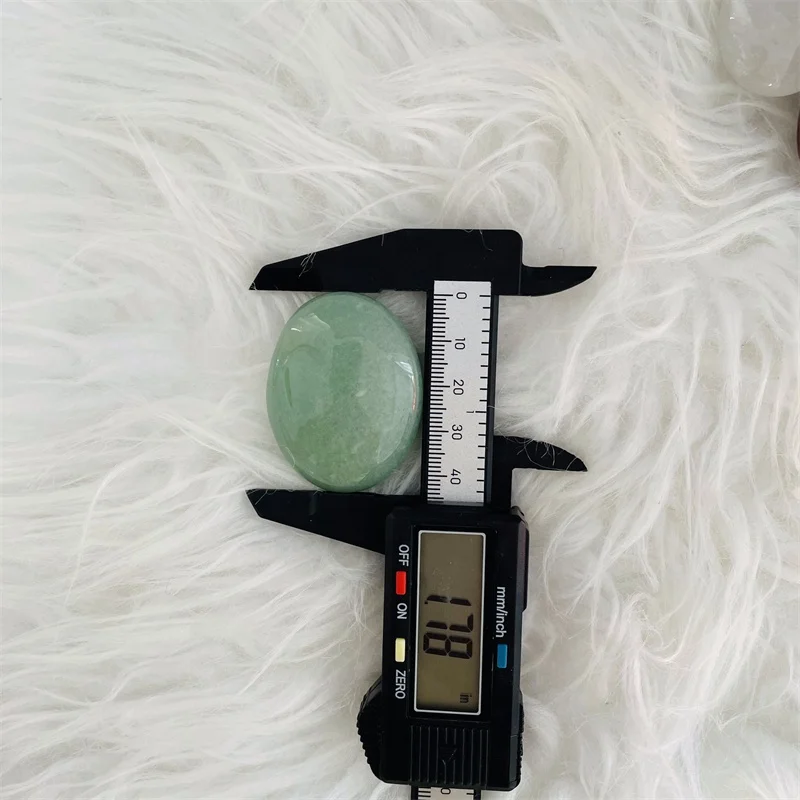 Various Materials Natural Crystals Healing Rose Quartz Palm Stone For Decoration