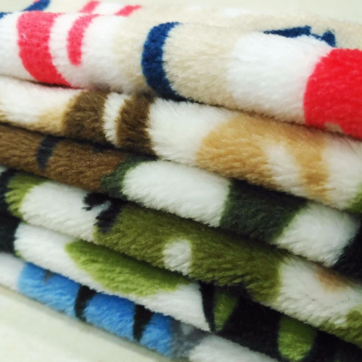 Direct Sales Pajamas Pants, Comfortable Breathable Double-Sided Plain Coral Fleece Knit Jacquard Stretch Flannel Fabric/