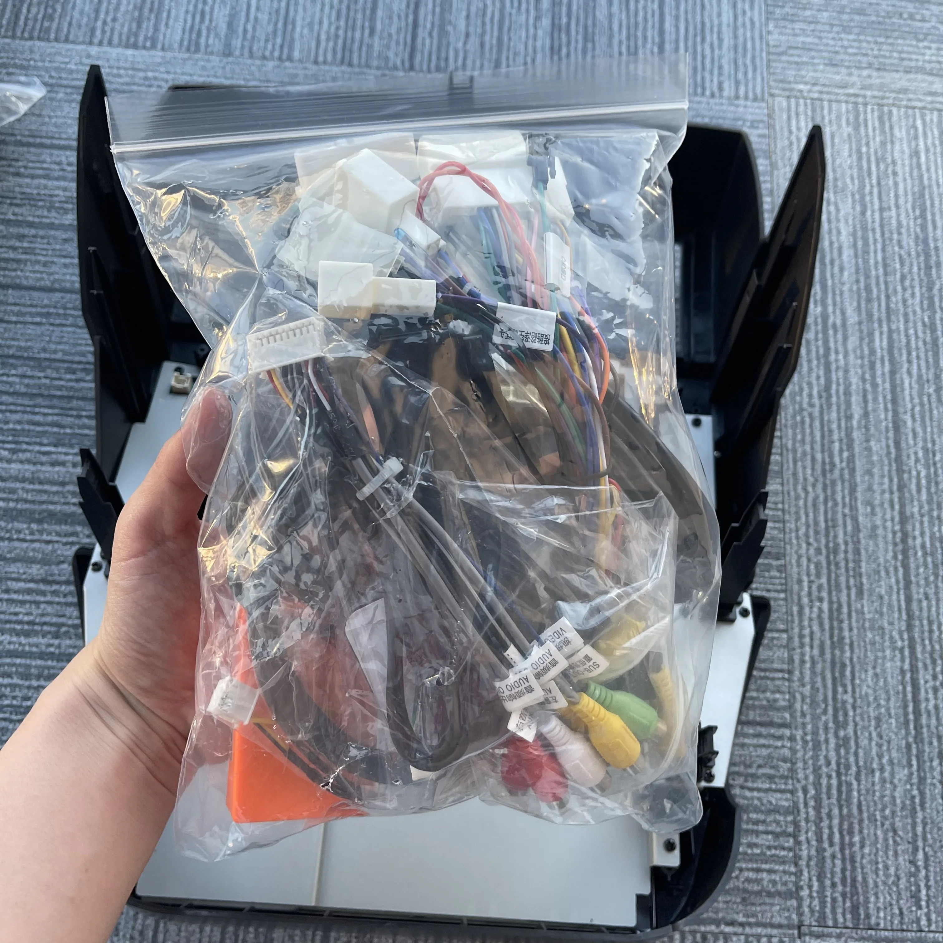 Wholesale gps car navigator navigation & gps android car player radio Multimedia Video Player for Toyota Prado