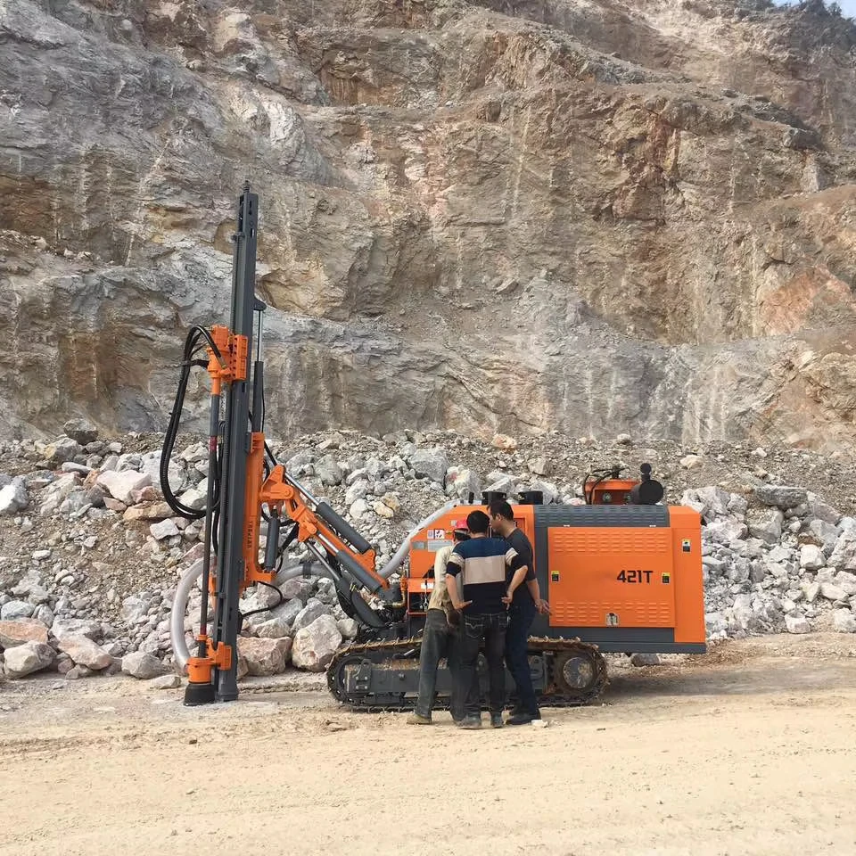 dth type surface borehole mine mobile blast hole drill rig for sale with built-in air compressor
