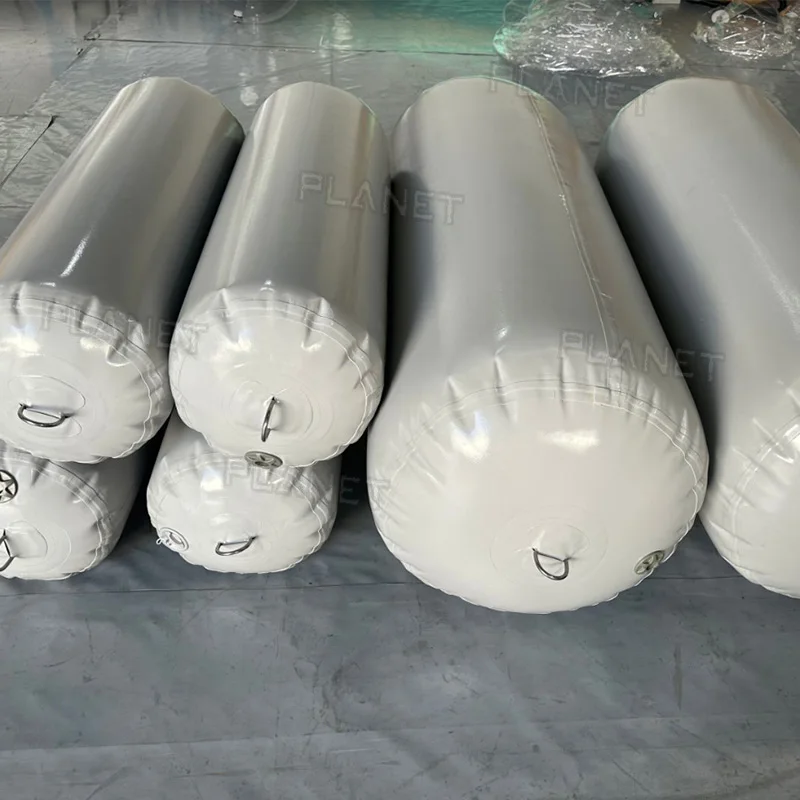 Wholesale Portable PVC Pontoon Fenders Bumper Boat Inflatable Marine Fender For Boats Yacht SailBoats