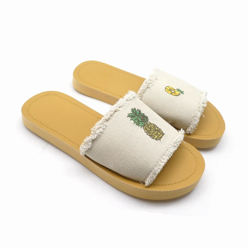 2022 Custom Logo Print sandals Beautiful Color Beach Sliders Slippers Girl Women Flats Shoes