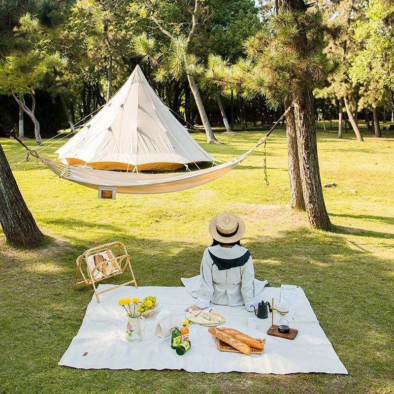 Custom Logo Ultralight And Packable Polyester Blankets Camping Foldable Picnic Mat Outdoor Picnic Blanket
