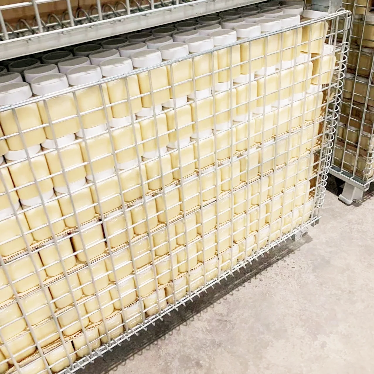 Wholesale honey 100% Natural Pure White Honey 500g bottle Fresh Linden Honey