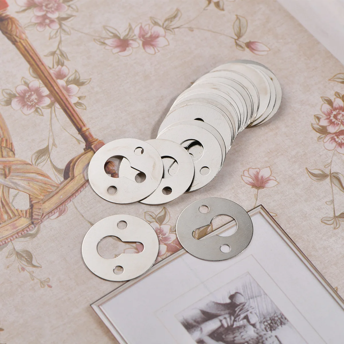 Photo Frame Round Gourd Photo Frame Hanging Piece Oval Gourd Hanging Piece Silver Iron Diameter 23mm