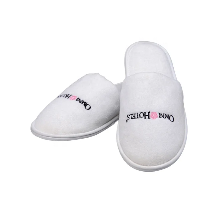 Embroidered Silk Velvet Closed Toe Chinese Silk Slippers For Hotel