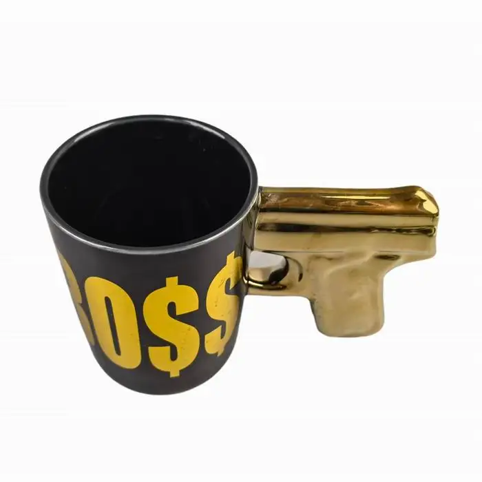 Customized 20oz Ceramic Gun Handle Mug Pistol Handle Ceramic Mug Special Handle Ceramic Coffee Mugs